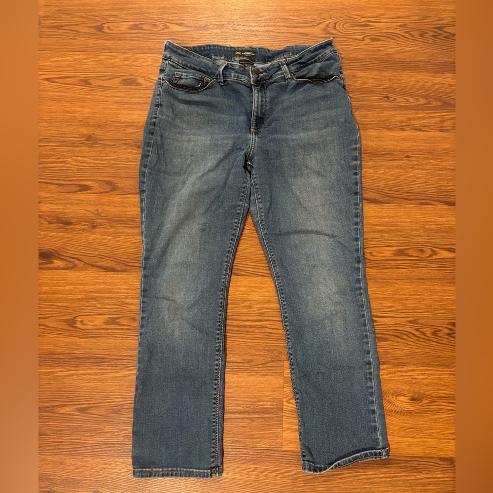 Lee Straight Leg Women’s Jeans